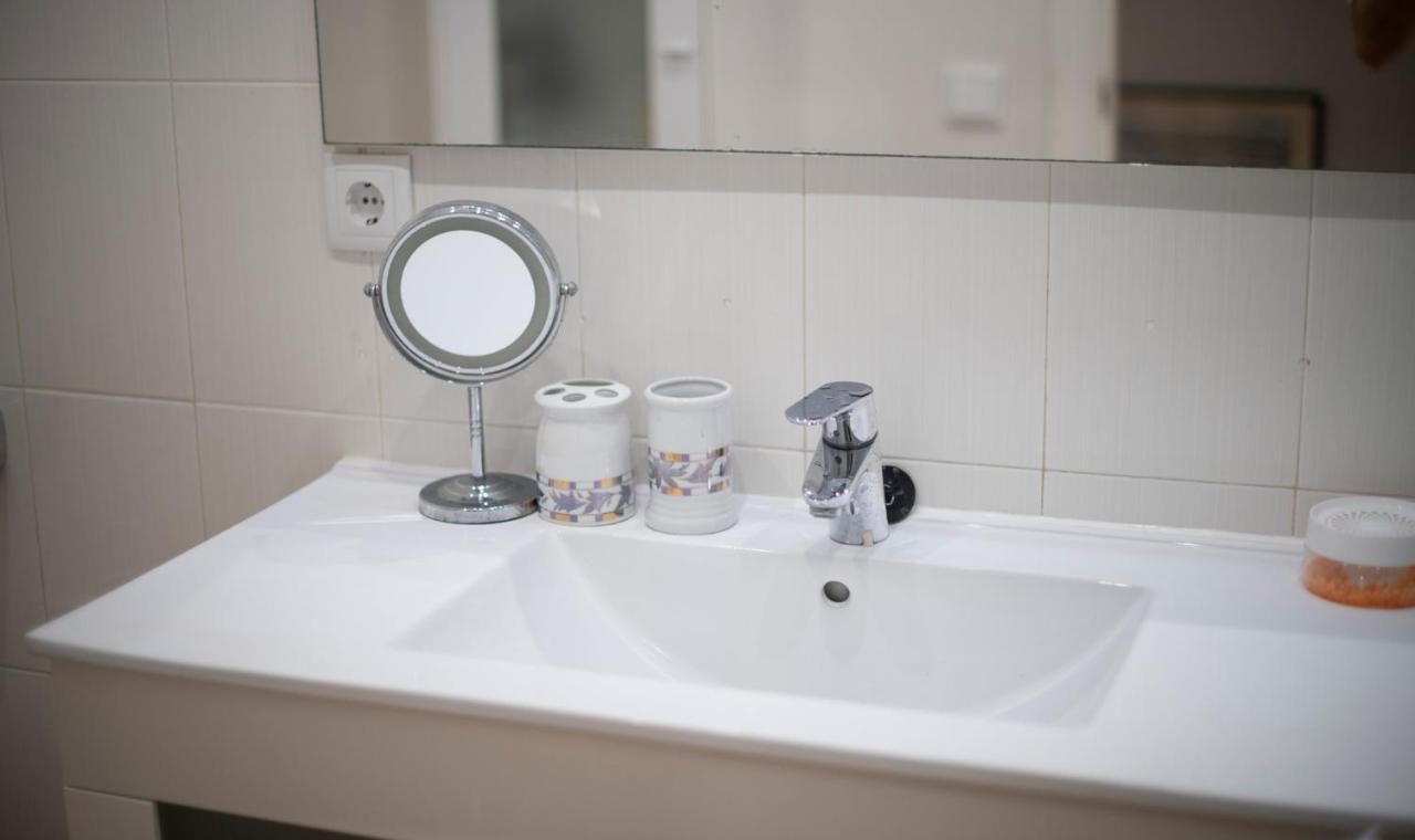 Tarracohomes, Th156 Casa Roser Familiar Y Con Piscina Compartida 타라고나 외부 사진